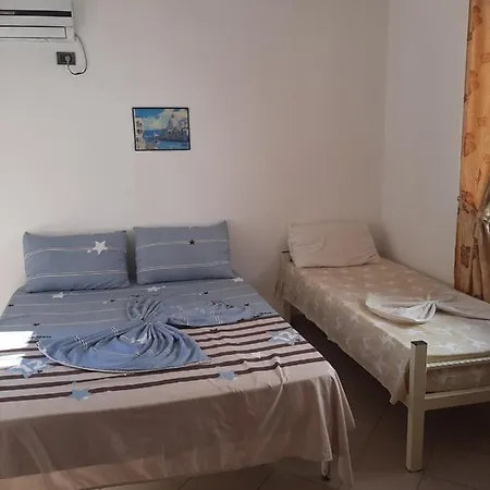 Guest House Alberti *