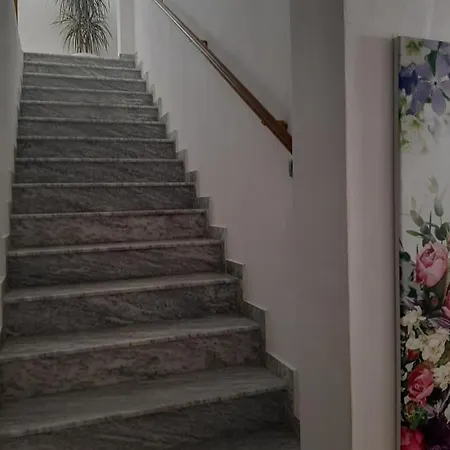 Pensjonat Guest House Alberti Shëngjin