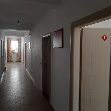 Guest House Alberti Pensjonat